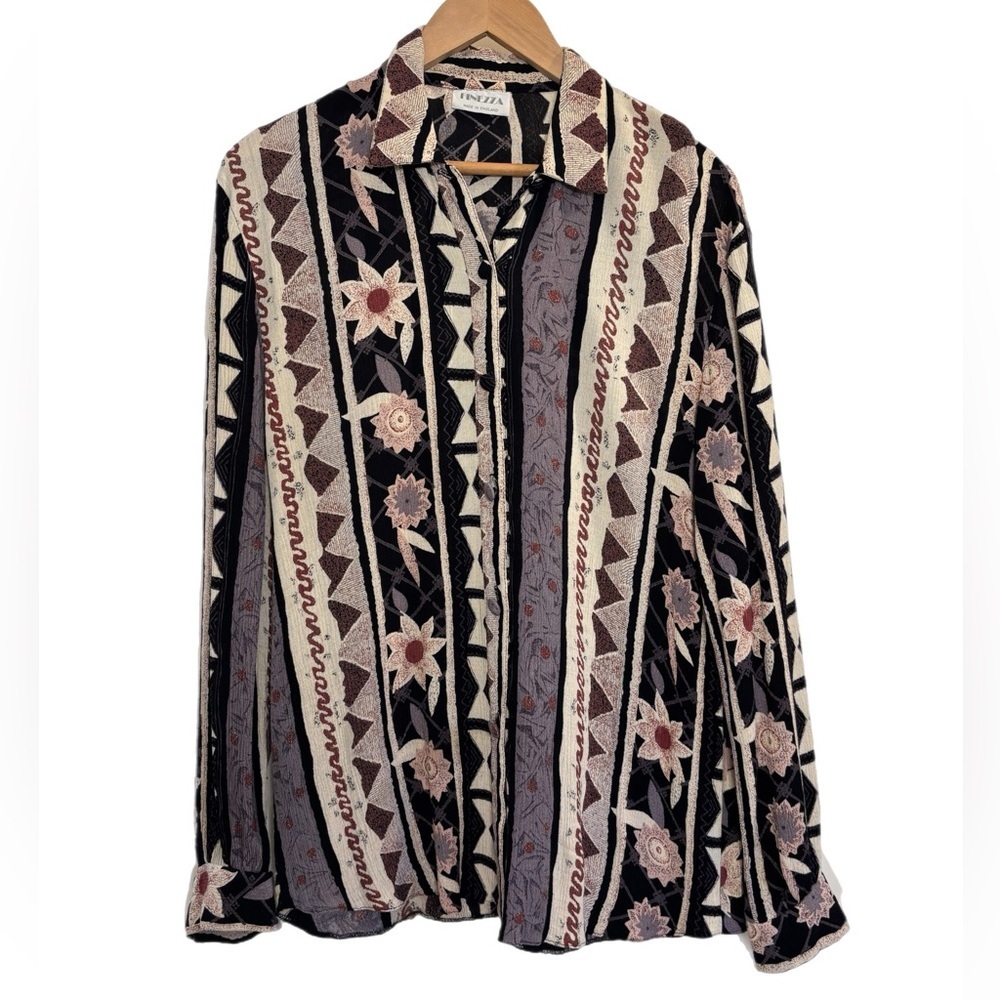 Finezza vintage style long sleeve abstract stripe pattern button up